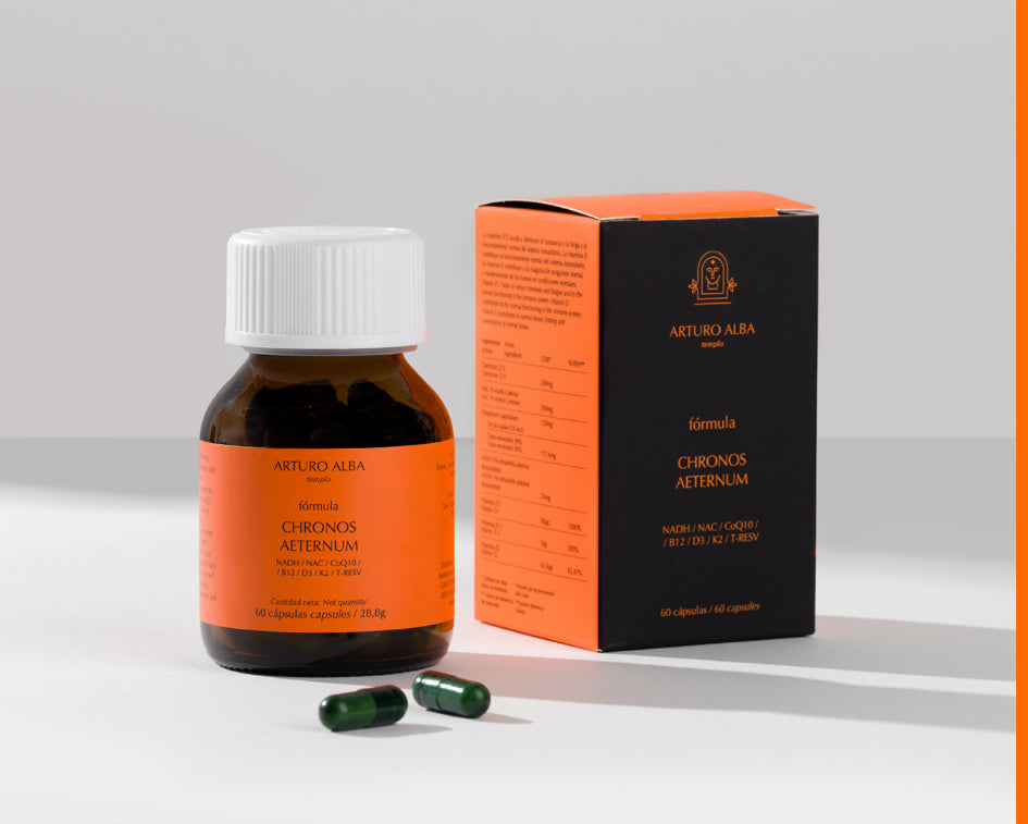 Arturo Alba CHRONOS AETERNUM
NADH / NAC / CoQ10 / B12 / D3 / K2 / T-RESV